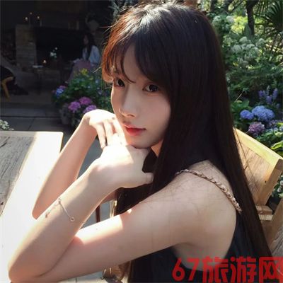 成都陪游女孩质检员卢婴茹